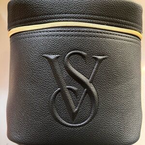 Victoria's Secret Travel clutch Pink Striped Interior